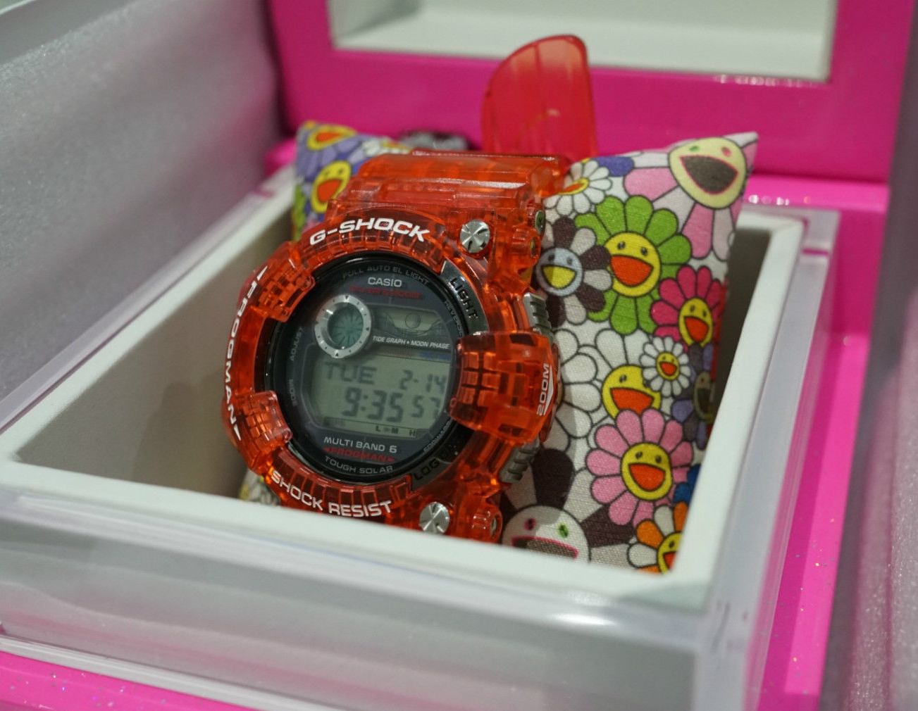 G shock top frogman murakami